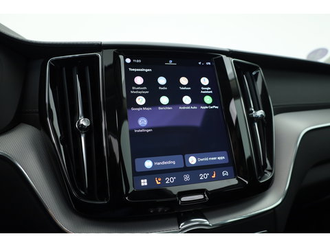 Volvo XC60 2.0 T6 Plug-in hybrid AWD Inscription Exclusive | Google | Luchtvering | Trekhaak | Head-up | H&K Audio | Pano-dak |