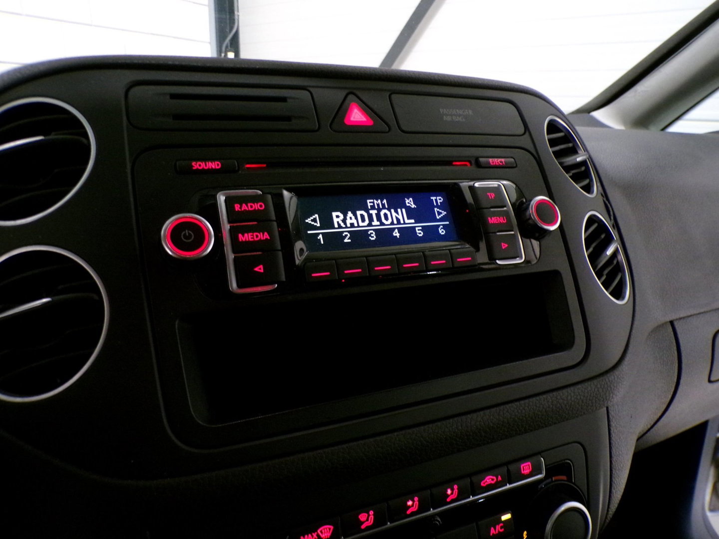 Volkswagen Golf Plus 1.2 TSI Highline "Automaat" Trekhaak Cruise-control Climatronic Apple-carplay