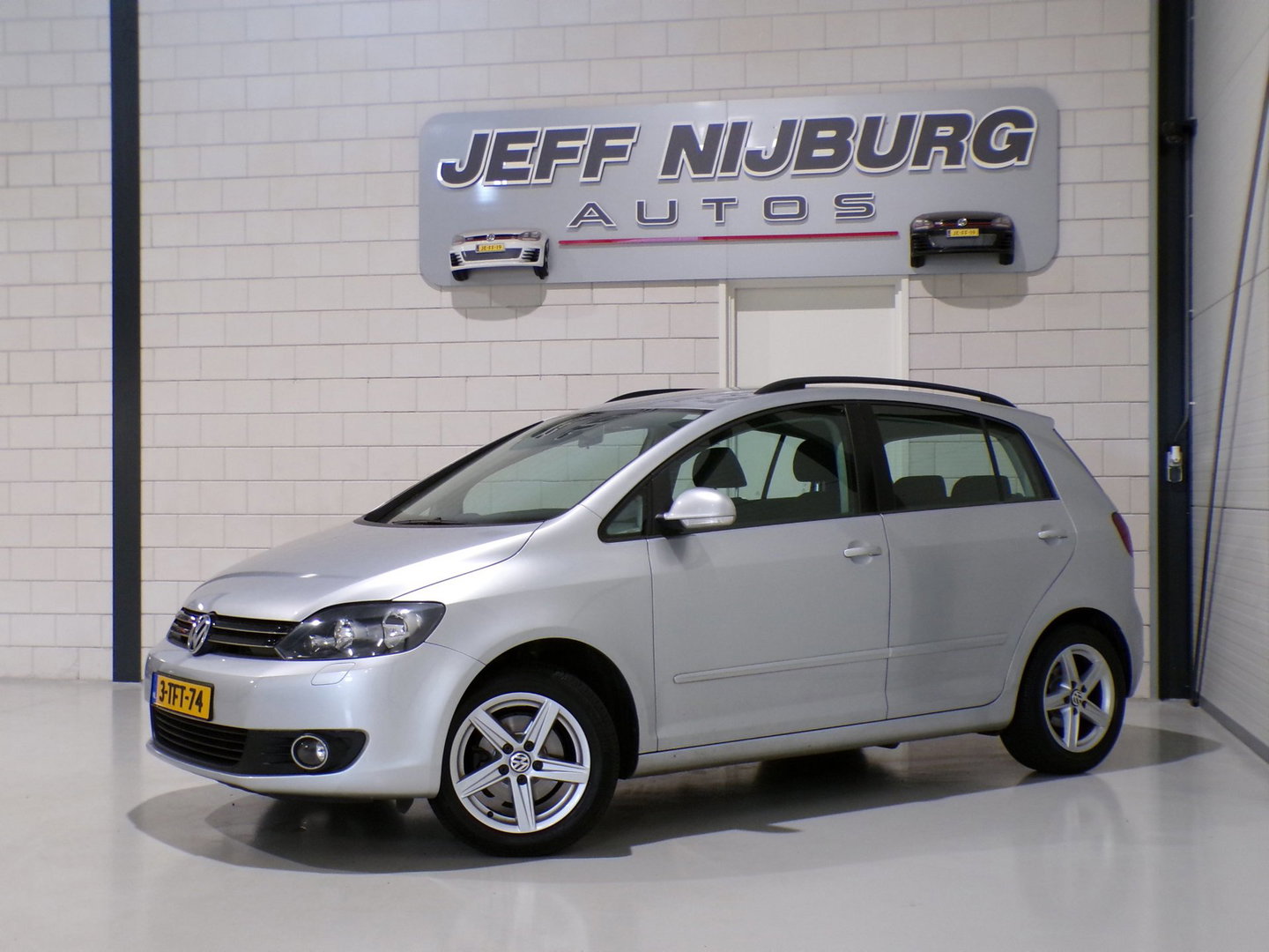 Volkswagen Golf Plus 1.2 TSI Highline "Automaat" Trekhaak Cruise-control Climatronic Apple-carplay