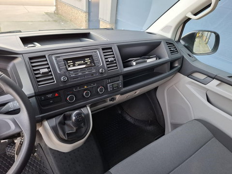 Volkswagen Transporter 2.0 TDI L1H1 Highline AIRCO / TREKHAAK / 3 ZITS / EURO 6 / N.A.P