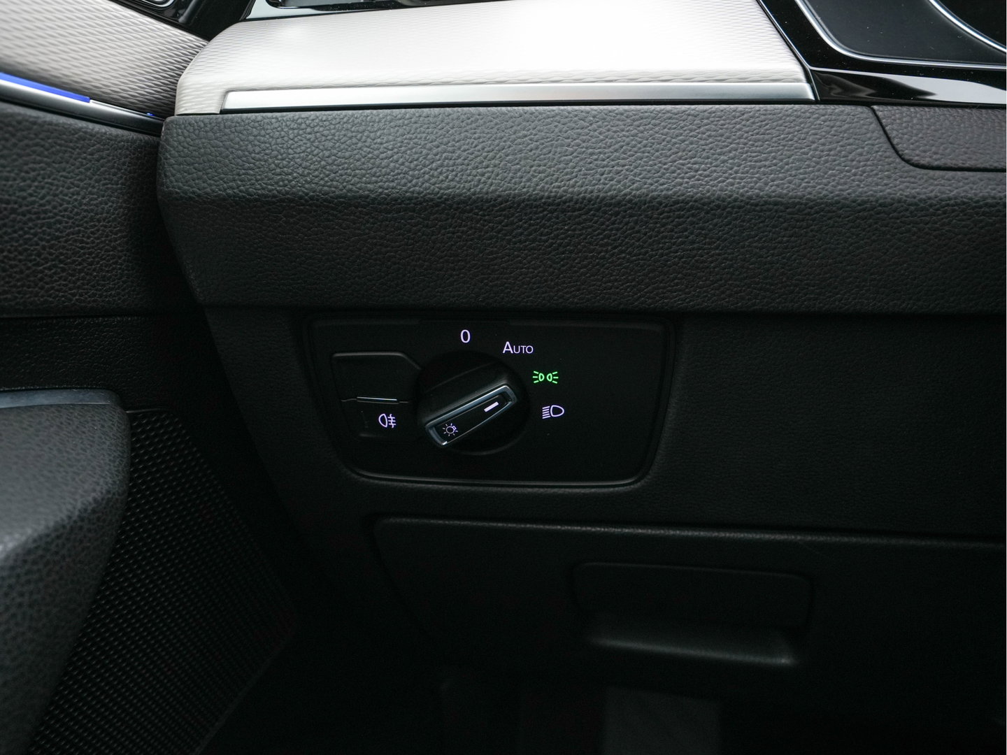 Volkswagen Passat 1.4 TSI GTE Connected Series Aut. *FULL-LED | KEYLESS | NAVI-FULLMAP | DAB | SHIFT-PADDLES | ECC | PDC | CRUISE | 17''ALU*