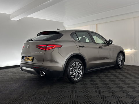 Alfa Romeo Stelvio 2.2d Super Aut. *LEATHER-FABRIC | BI-XENON | DAB+ | NAVI-FULLMAP | COMFORT-SEATS | ECC | CRUISE | PDC | 18"ALU*