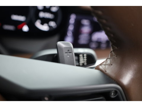 Porsche 911 Targa 4S 3.0 Orgi. NL | Liftsysteem | 20/21 inch RS Spyder | leder truffelbruin | Bose | Stoelventi. | PLMS