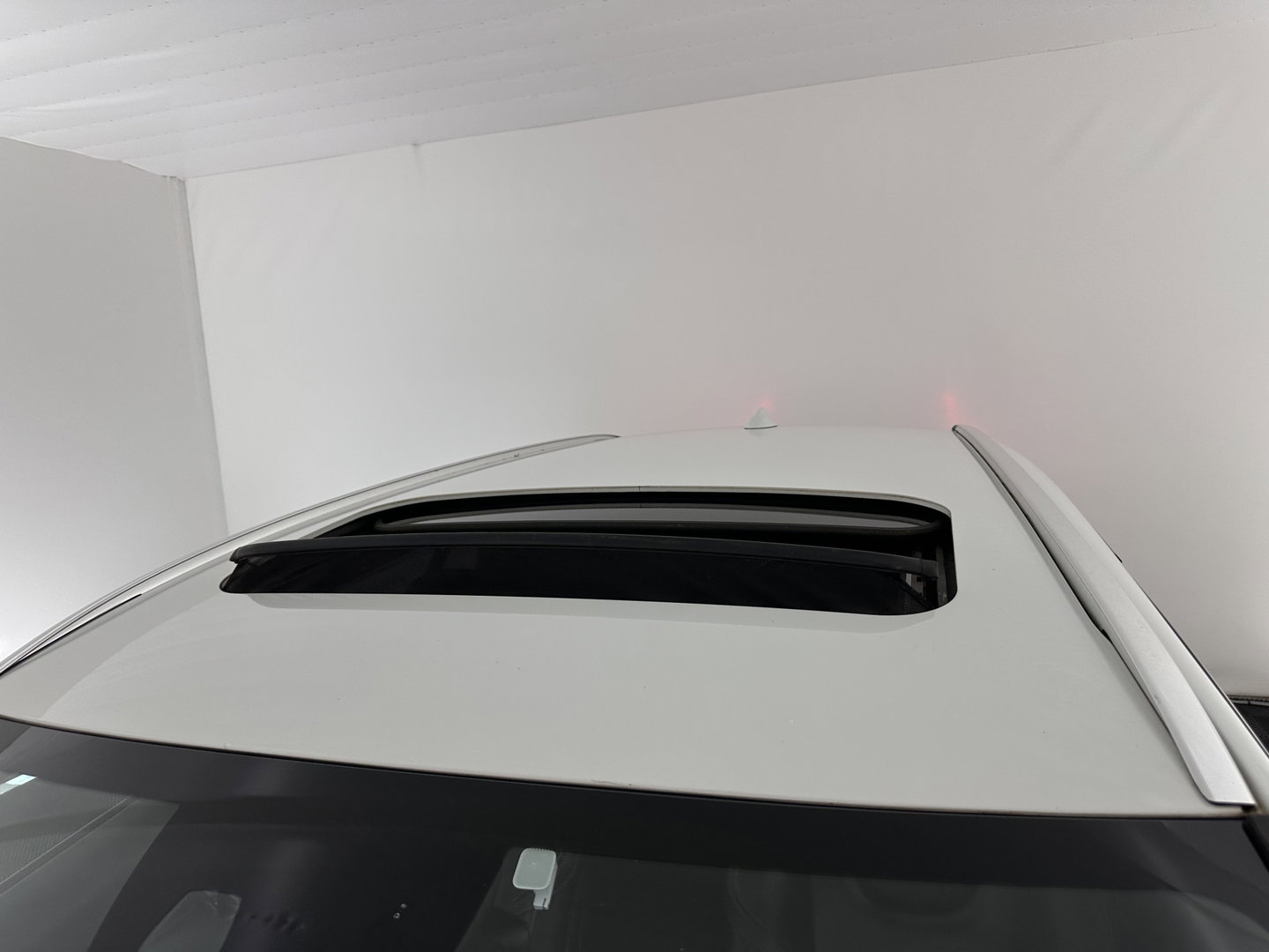 Volvo V60 2.4 D5 Twin Engine Summum AWD (Plug-In) Aut. *PANO | LEATHER | ADAPTIVE-CRUISE | XENON | BLIS | MEMORY-PACK | CAMERA | HEATED-COMFORTSEATS | NAVI-FULLMAP | PRIVACY-GLASS | ECC | PDC | TOWBAR | 18''ALU*