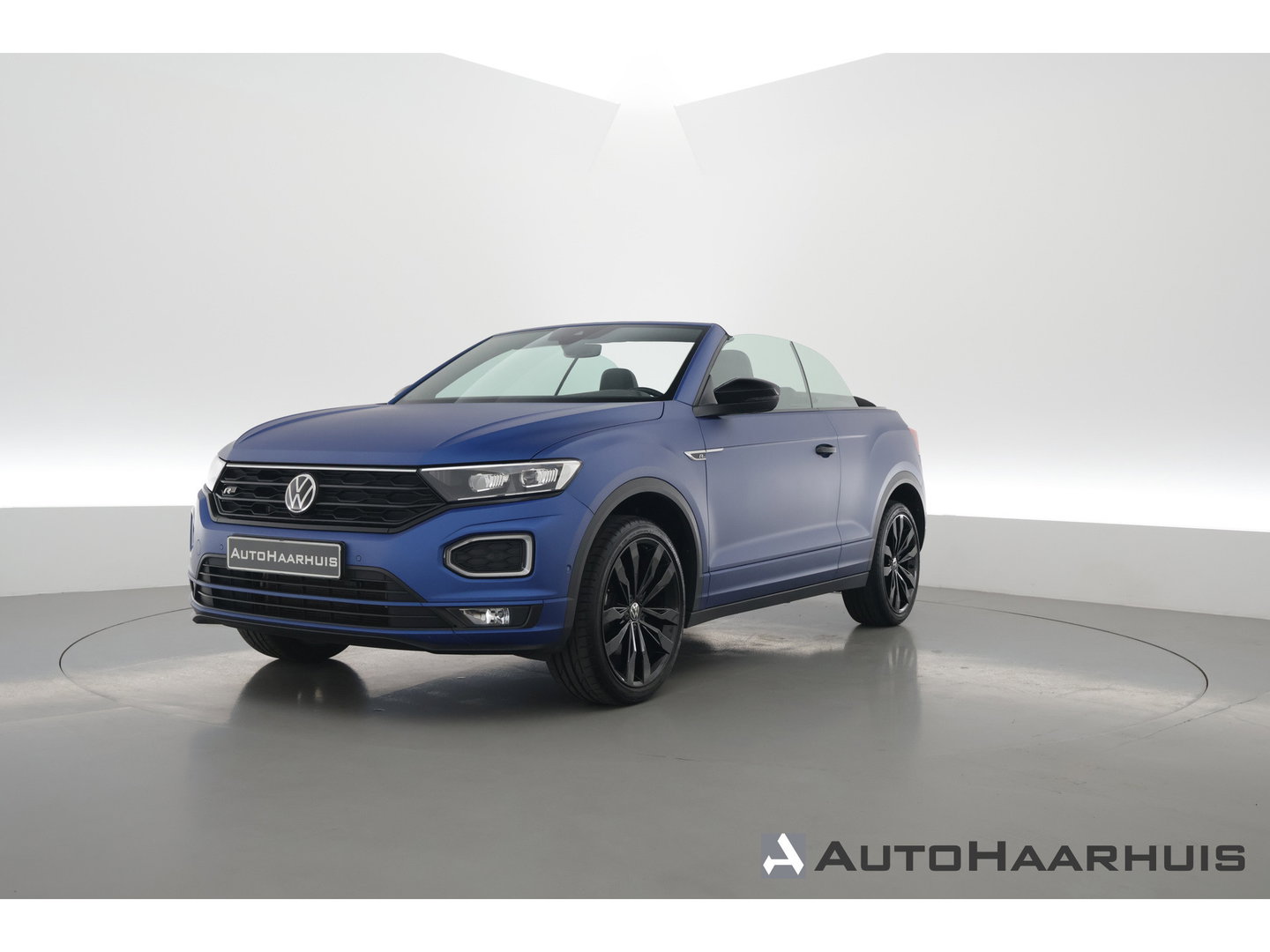 Volkswagen T-Roc Cabrio 1.5 TSI R-Line Edition Blue "MAT Ravenna Blue" DSG | 794/800 | Leder | Digi. Cockpit |  Stoel- Stuurverw. | Camera | Adapt. Cruise | Keyless | CarPlay
