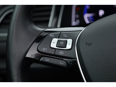 Volkswagen T-Roc Cabrio 1.5 TSI R-Line Edition Blue "MAT Ravenna Blue" DSG | 794/800 | Leder | Digi. Cockpit |  Stoel- Stuurverw. | Camera | Adapt. Cruise | Keyless | CarPlay