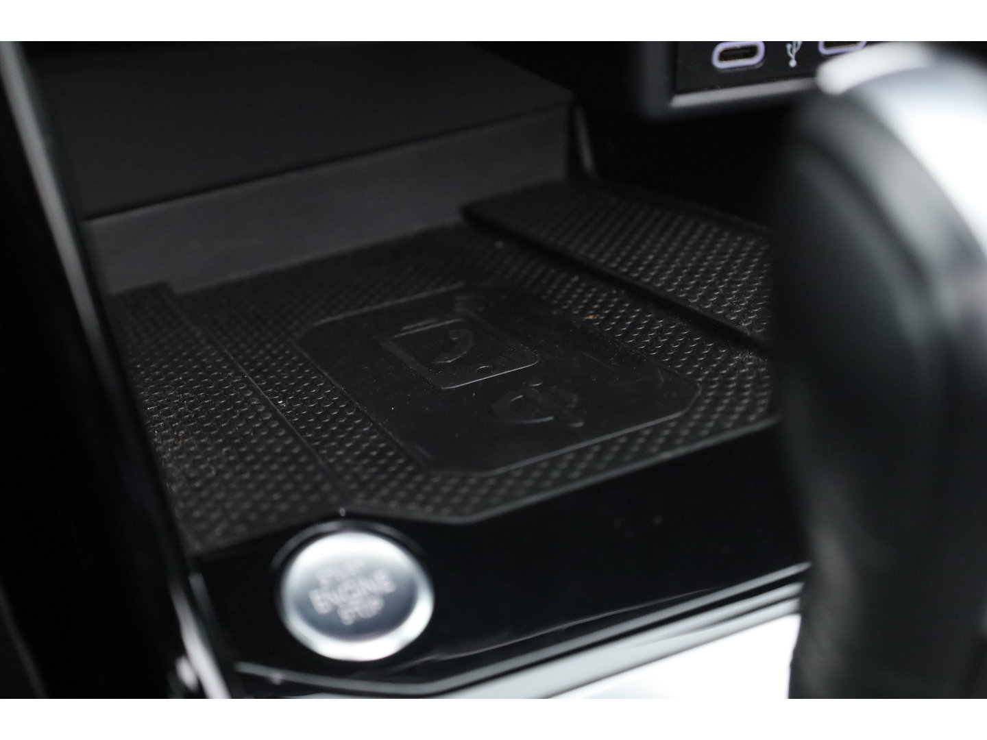 Volkswagen T-Roc Cabrio 1.5 TSI R-Line Edition Blue "MAT Ravenna Blue" DSG | 794/800 | Leder | Digi. Cockpit |  Stoel- Stuurverw. | Camera | Adapt. Cruise | Keyless | CarPlay