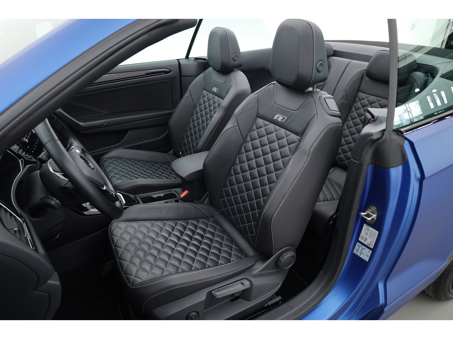 Volkswagen T-Roc Cabrio 1.5 TSI R-Line Edition Blue "MAT Ravenna Blue" DSG | 794/800 | Leder | Digi. Cockpit |  Stoel- Stuurverw. | Camera | Adapt. Cruise | Keyless | CarPlay