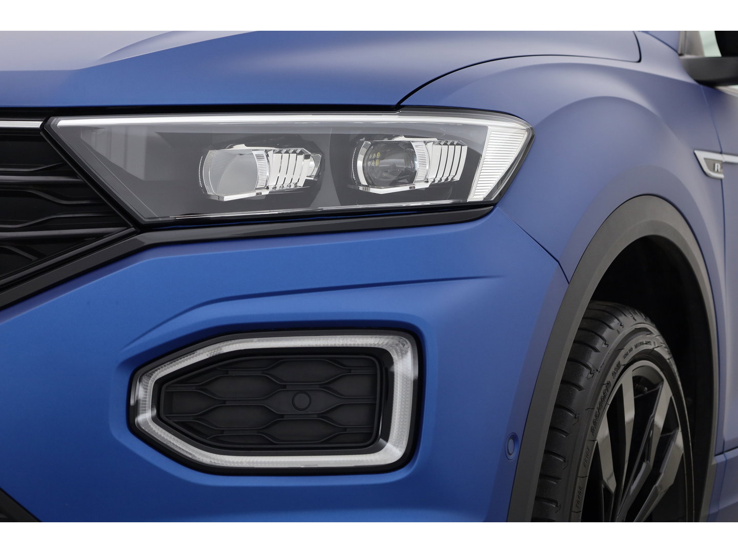 Volkswagen T-Roc Cabrio 1.5 TSI R-Line Edition Blue "MAT Ravenna Blue" DSG | 794/800 | Leder | Digi. Cockpit |  Stoel- Stuurverw. | Camera | Adapt. Cruise | Keyless | CarPlay