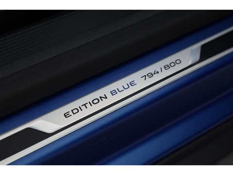 Volkswagen T-Roc Cabrio 1.5 TSI R-Line Edition Blue "MAT Ravenna Blue" DSG | 794/800 | Leder | Digi. Cockpit |  Stoel- Stuurverw. | Camera | Adapt. Cruise | Keyless | CarPlay