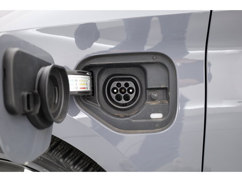 CUPRA Leon Sportstourer 1.4 e-Hybrid VZ | Sportstuur | Adapt. Cruise | Camera | Apple CarPlay| Navi | Stoel-Stuurverw.