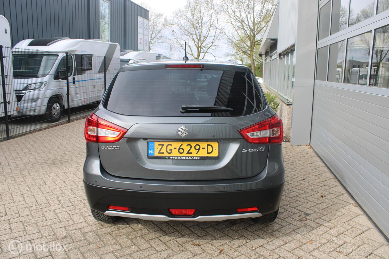 Suzuki S-Cross