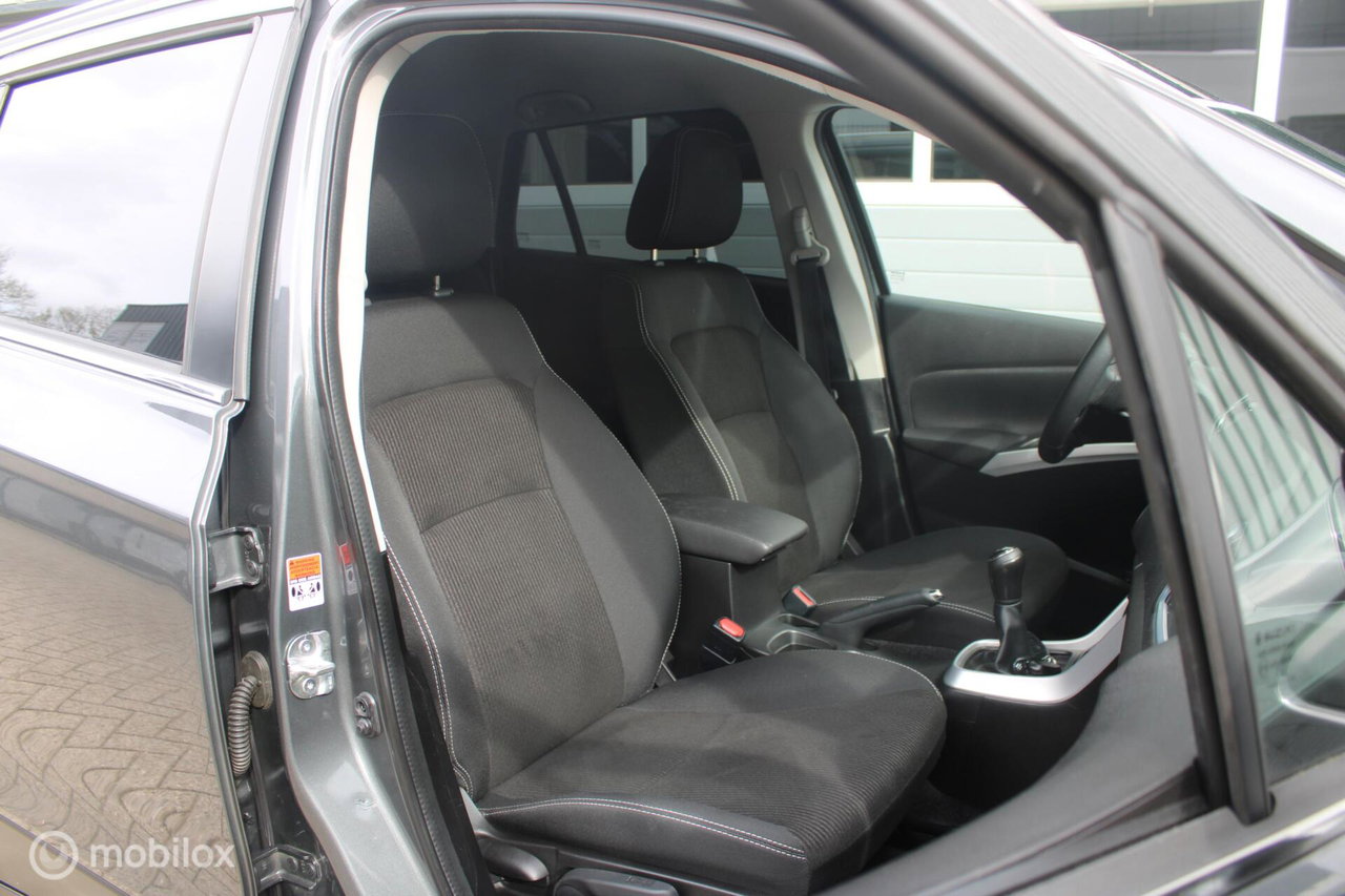 Suzuki S-Cross