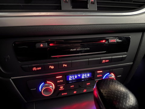 Audi A6 Avant 1.8 TFSI S-line Pano NAP Camera ultra Lease Edition