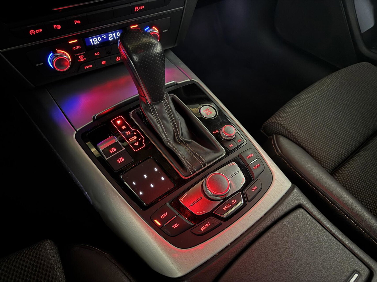 Audi A6 Avant 1.8 TFSI S-line Pano NAP Camera ultra Lease Edition