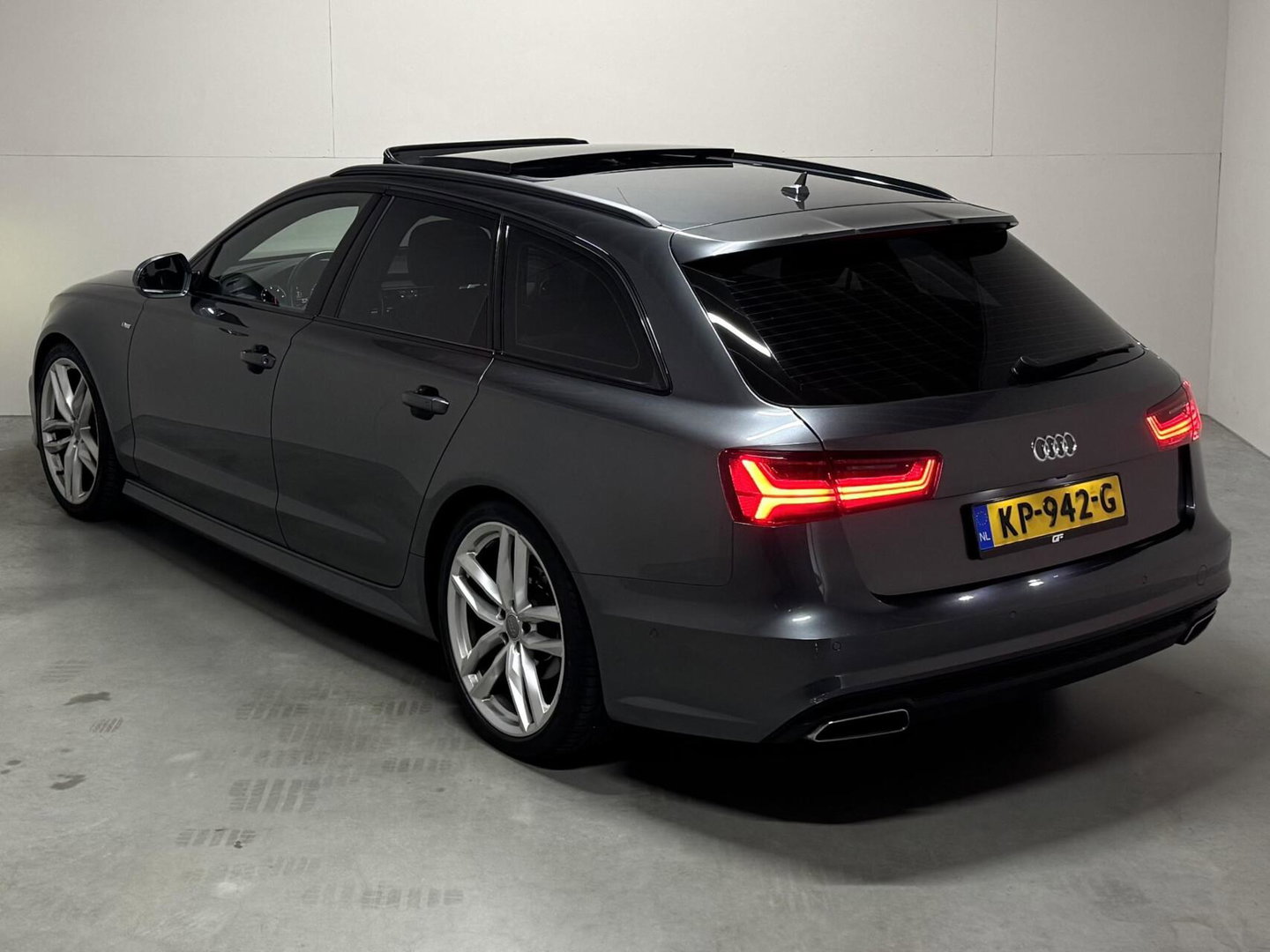 Audi A6 Avant 1.8 TFSI S-line Pano NAP Camera ultra Lease Edition