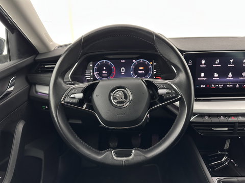 Škoda Octavia Combi 1.0 TSI Business Edition Plus (INCL.BTW) *FULL-LED | NAVI-FULLMAP | HEATED-COMFORTSEATS | DIGI-COCKPIT | CAMERA | KEYLESS | DAB | AMBIENT-LIGHT | PRIVACY-GLASS | ECC | PDC | CRUISE | 17''ALU*