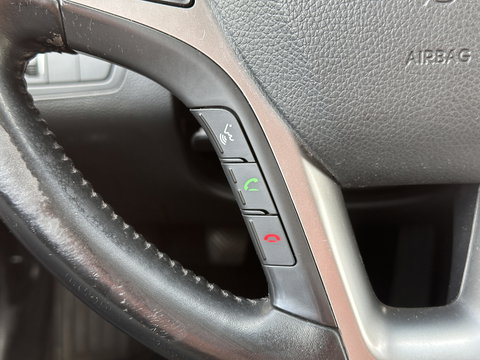 Hyundai i40 Wagon 1.6 GDI Blue Go! Edition | Cruise Control | Achteruitrijcamera | Parkeersensoren | Stoelverwarming | Elektrische Bestuurdersstoel | Keyless | Bluetooth |