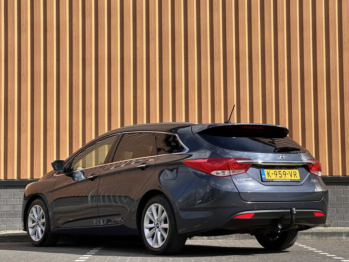 Hyundai i40 Wagon 1.6 GDI Blue Go! Edition | Cruise Control | Achteruitrijcamera | Parkeersensoren | Stoelverwarming | Elektrische Bestuurdersstoel | Keyless | Bluetooth |