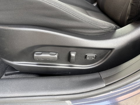 Hyundai i40 Wagon 1.6 GDI Blue Go! Edition | Cruise Control | Achteruitrijcamera | Parkeersensoren | Stoelverwarming | Elektrische Bestuurdersstoel | Keyless | Bluetooth |