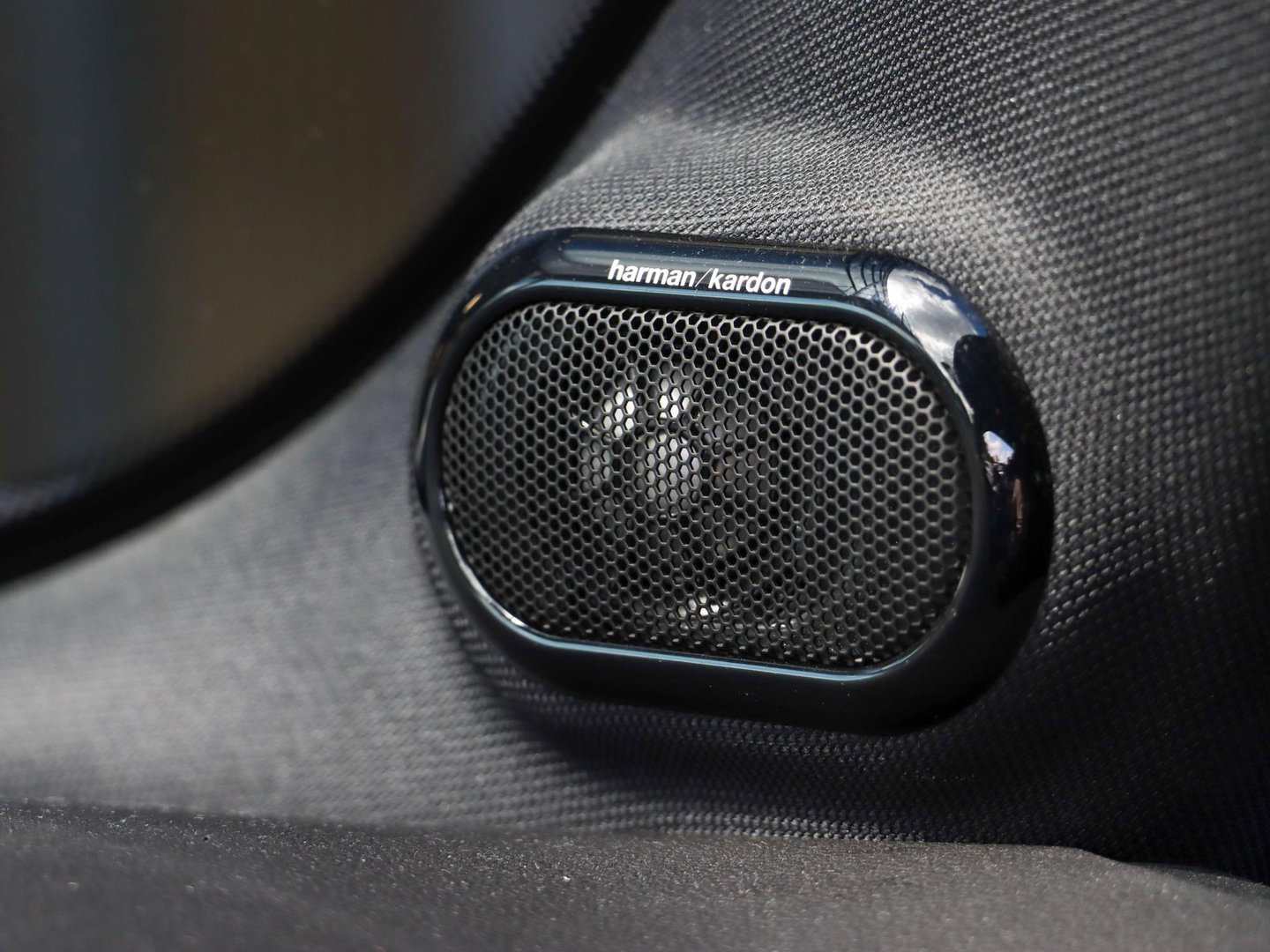MINI Mini 1.5 Cooper Automaat Harman Kardon Navigatie LED Dealeronderhouden