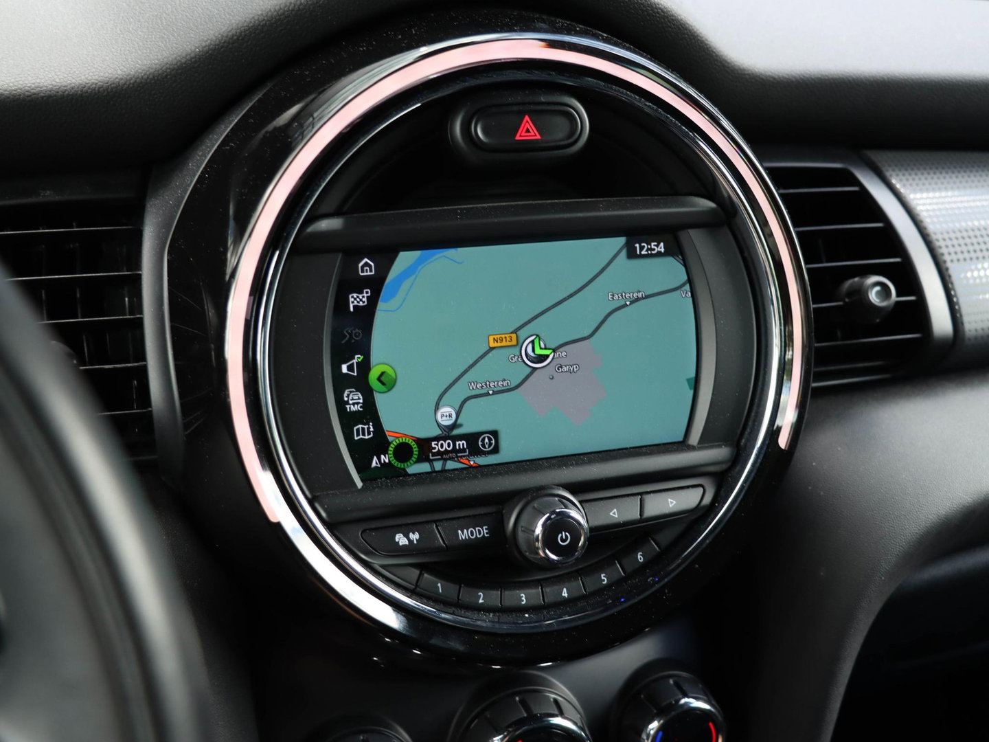 MINI 3-deurs 1.5 Cooper Automaat 136pk Harman Kardon Navigatie LED Dealeronderhouden