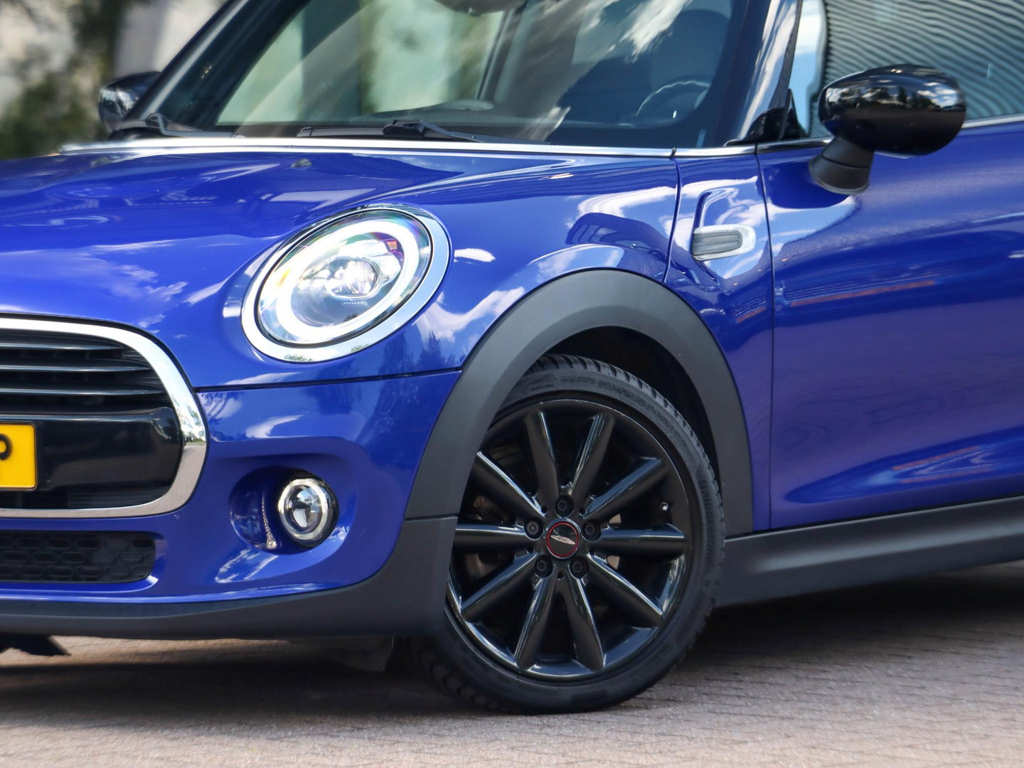 MINI 3-deurs 1.5 Cooper Automaat 136pk Harman Kardon Navigatie LED Dealeronderhouden