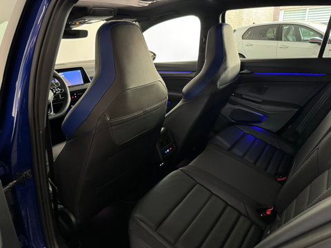 Volkswagen Golf 2.0 TSI R 4M Performance Pano|HuD|Memor|Akra