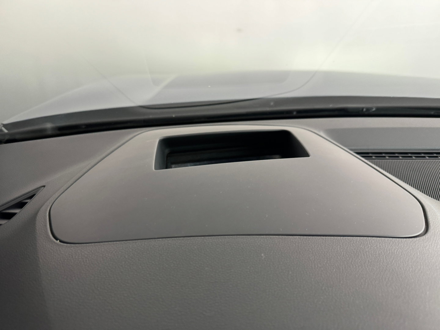 Volkswagen Golf 2.0 TSI R 4M Performance Pano|HuD|Memor|Akra