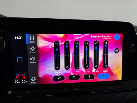 Volkswagen Golf 2.0 TSI R 4M Performance Pano|HuD|Memor|Akra