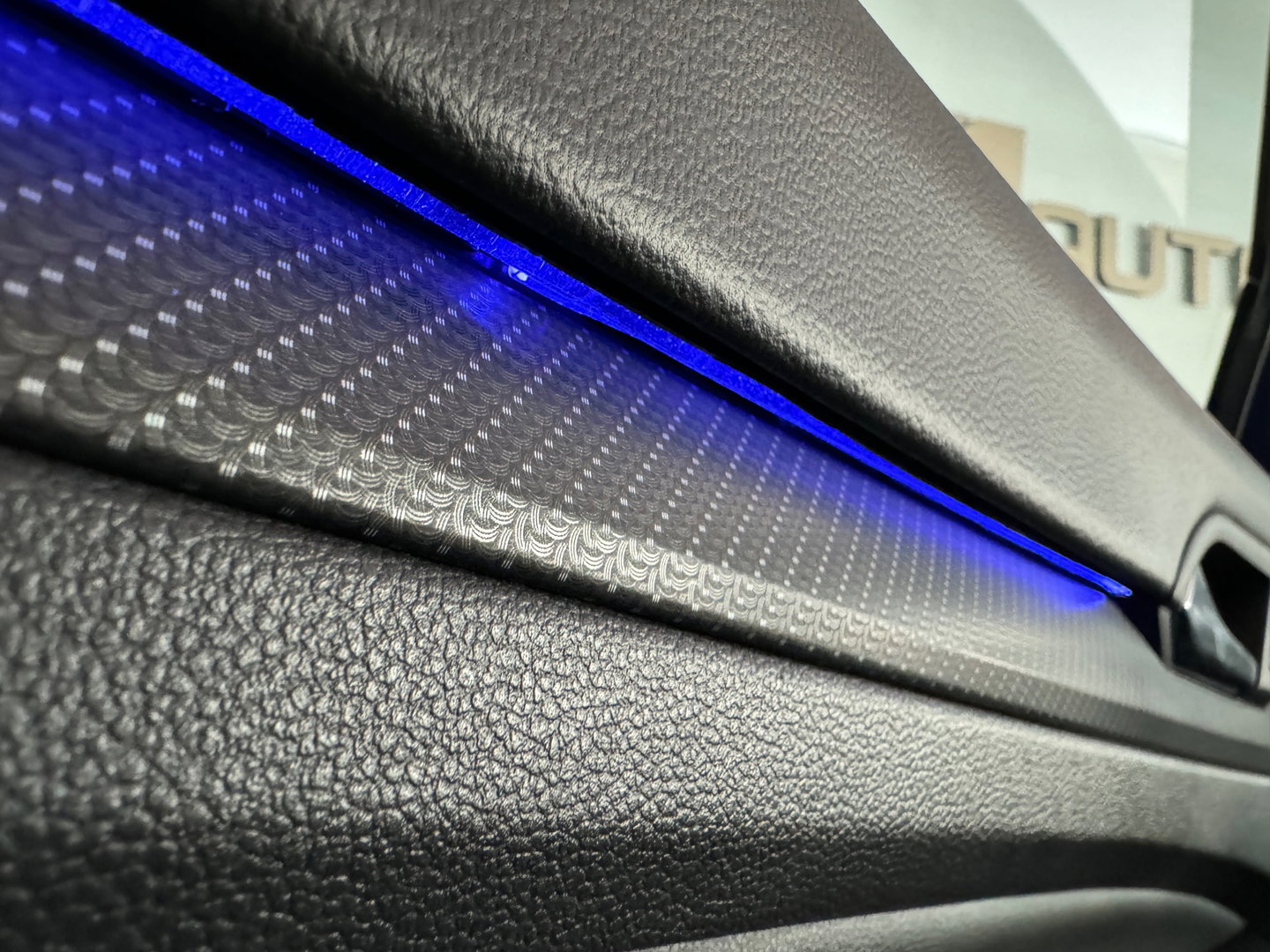 Volkswagen Golf 2.0 TSI R 4M Performance Pano|HuD|Memor|Akra