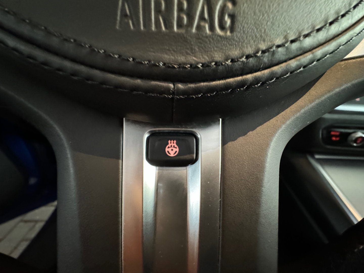 BMW 3-serie 330e High Executive M Sport Pano|HuD|Memory|VOL