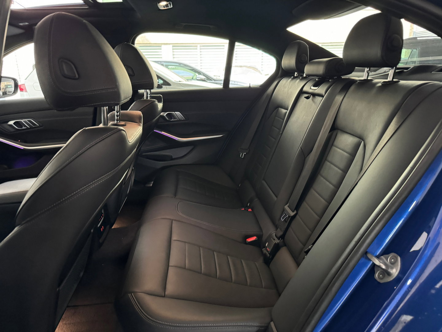 BMW 3-serie 330e High Executive M Sport Pano|HuD|Memory|VOL