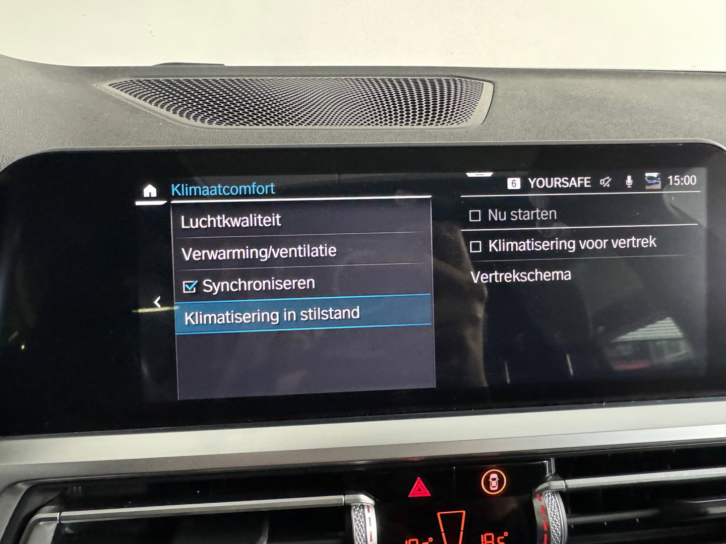 BMW 3-serie 330e High Executive M Sport Pano|HuD|Memory|VOL