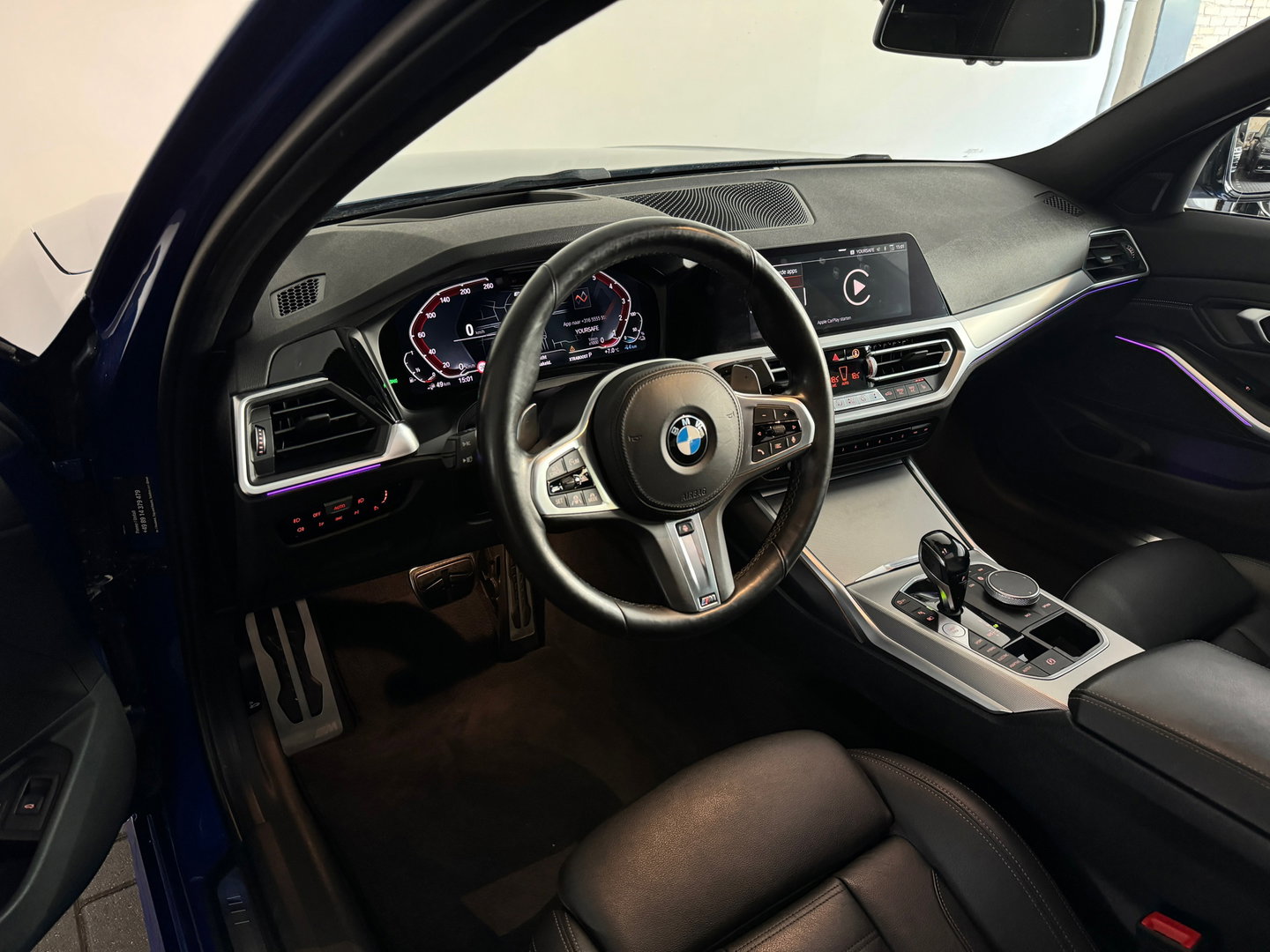 BMW 3-serie 330e High Executive M Sport Pano|HuD|Memory|VOL