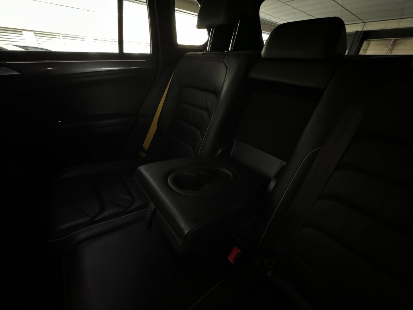 Volkswagen Tiguan 1.5 TSI ACT Highline R Line Pano|Memory|BTW