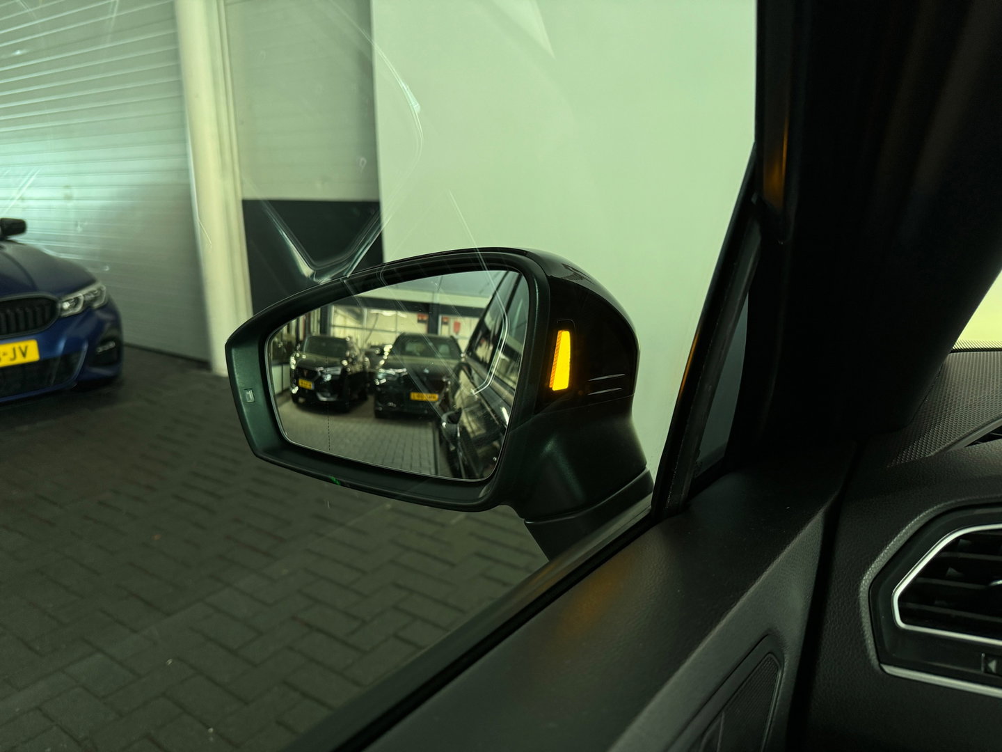 Volkswagen Tiguan 1.5 TSI ACT Highline R Line Pano|Memory|BTW