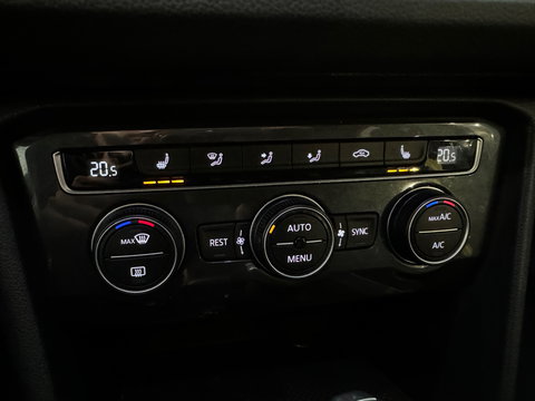 Volkswagen Tiguan 1.5 TSI ACT Highline R Line Pano|Memory|BTW