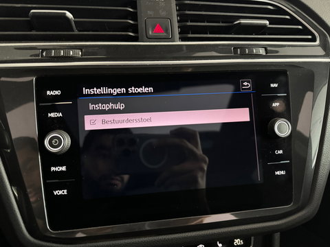 Volkswagen Tiguan 1.5 TSI ACT Highline R Line Pano|Memory|BTW