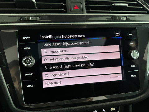 Volkswagen Tiguan 1.5 TSI ACT Highline R Line Pano|Memory|BTW