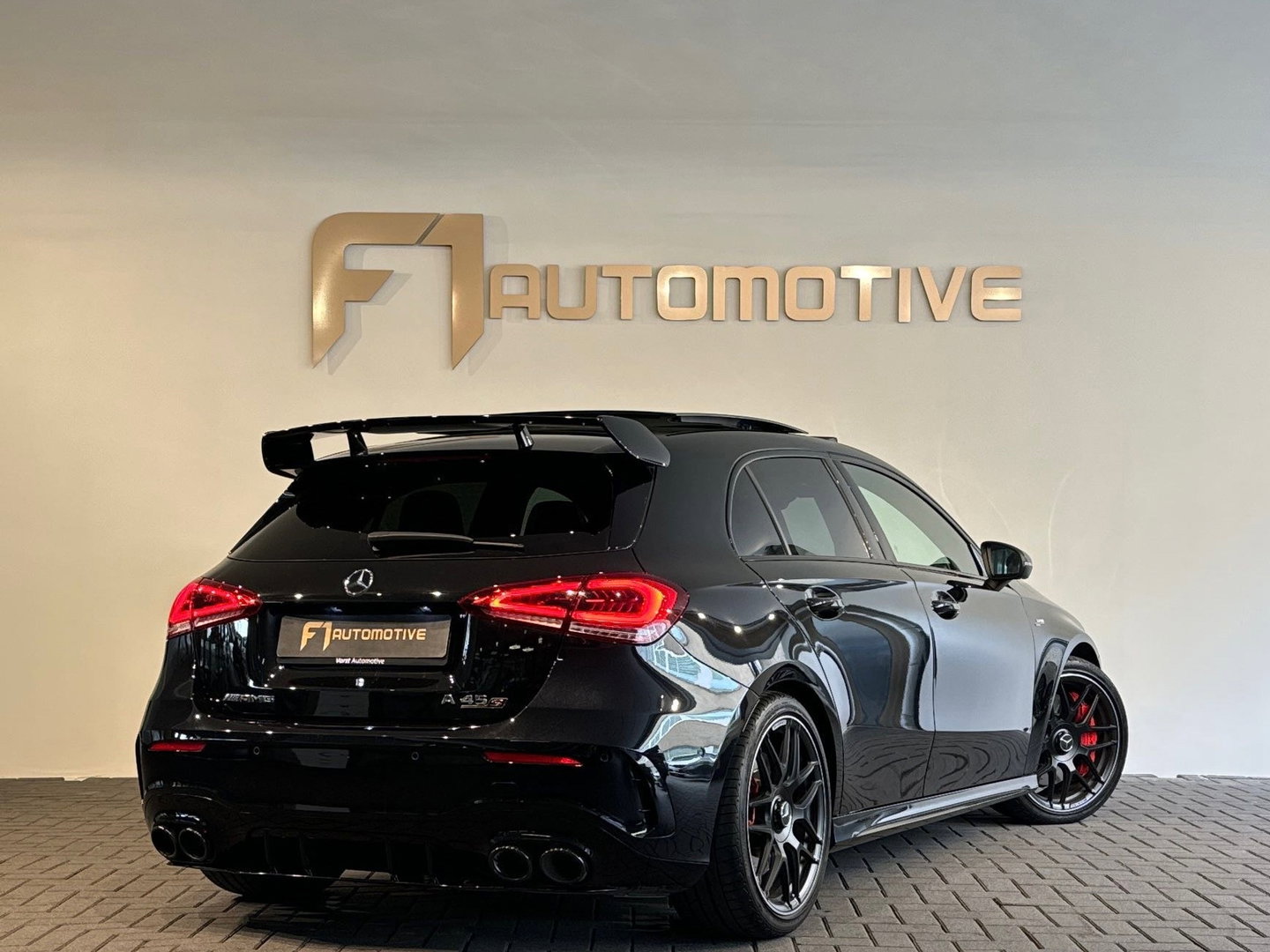 Mercedes-Benz A-Klasse AMG 45 S 4M+ Premium+ Pano|Kuip|Memory