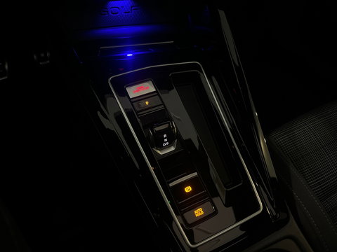 Volkswagen Golf 1.5 eHybrid GTE Pano|360Camera|Dodeh|HuD|ACC