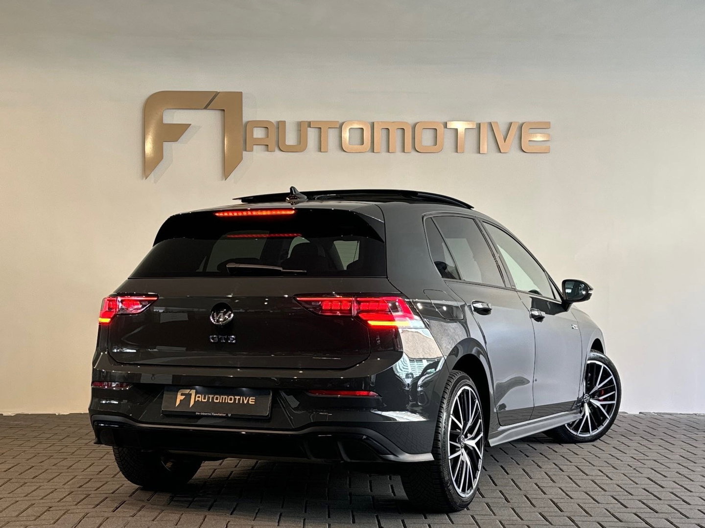 Volkswagen Golf 1.5 eHybrid GTE Pano|360Camera|Dodeh|HuD|ACC