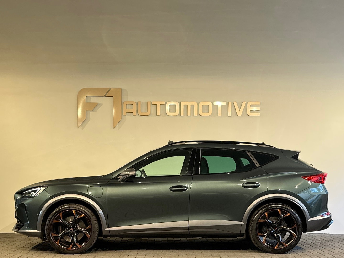 CUPRA Formentor 1.4 e-Hybrid VZ Copper Edition Pano|Memory