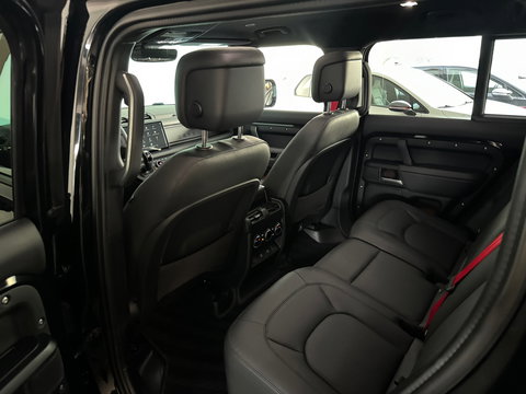 Land Rover Defender 110 2.0 P300e 110 X-Dynamic HSE URBAN|HUD