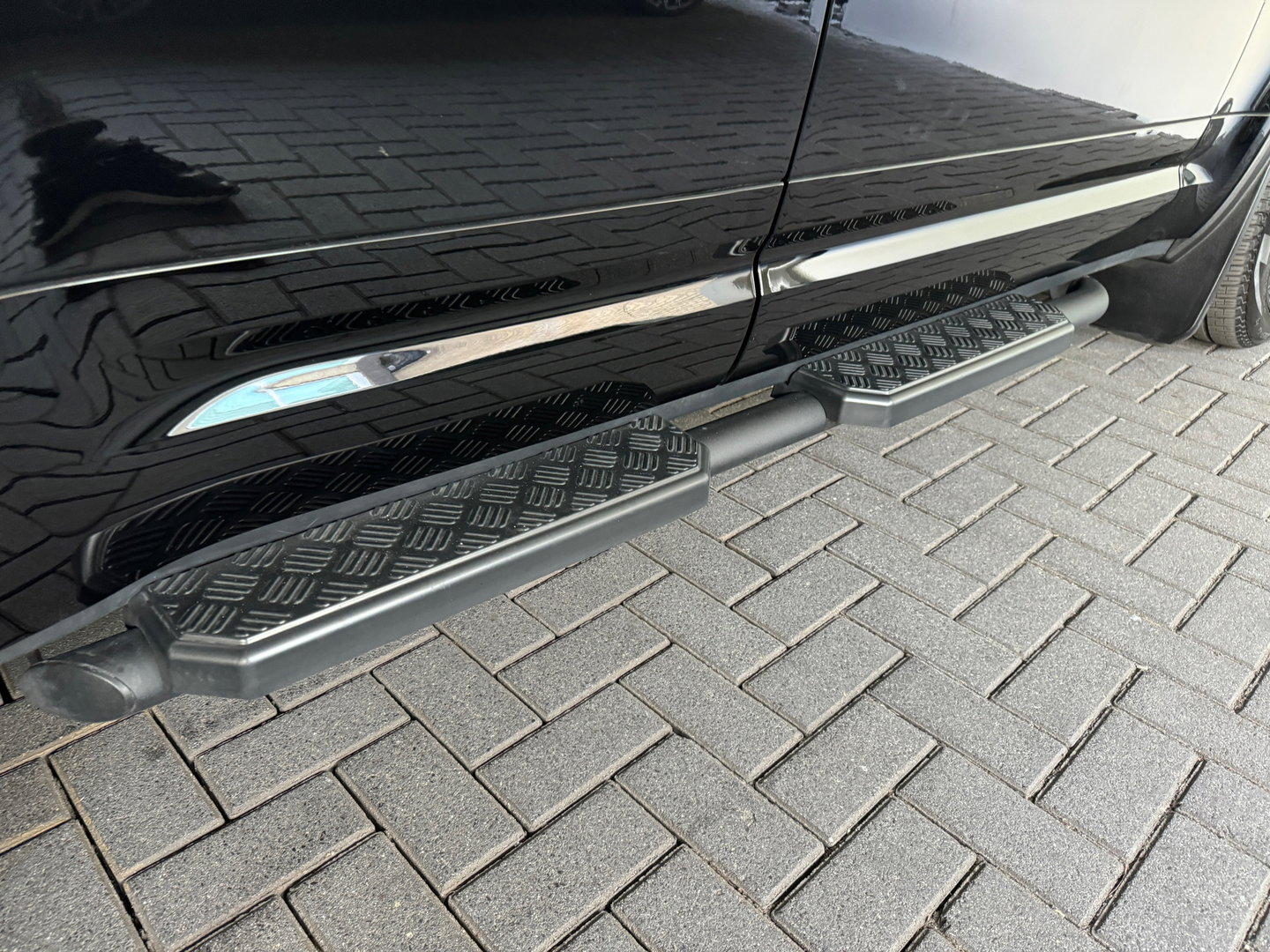 Land Rover Defender 110 2.0 P300e 110 X-Dynamic HSE URBAN|HUD