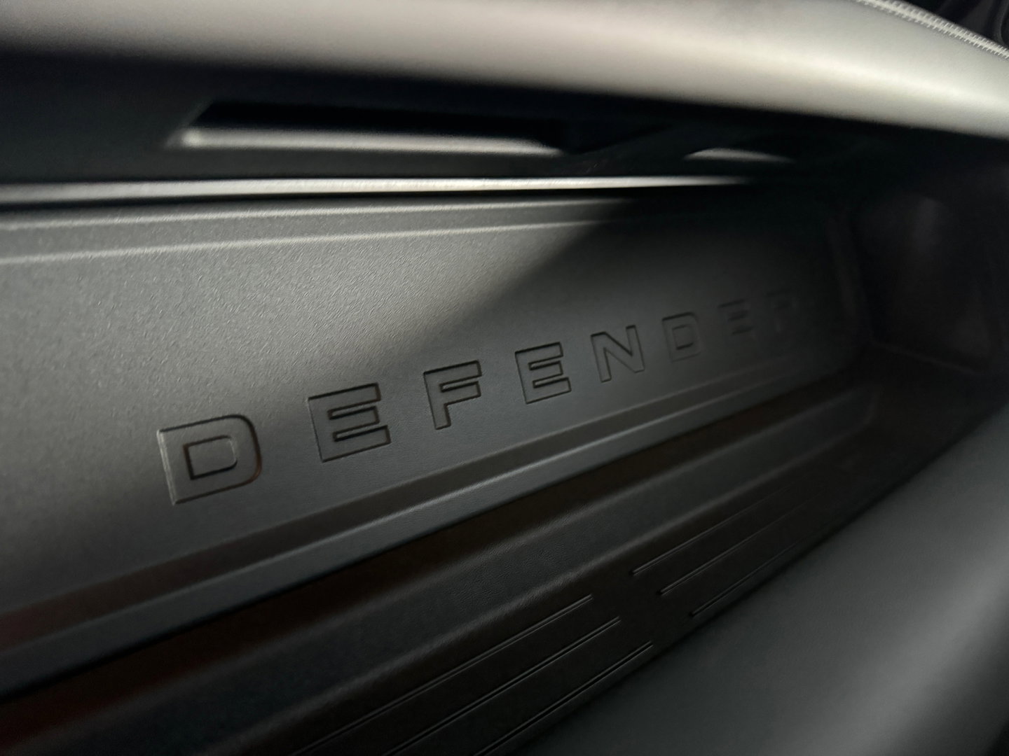 Land Rover Defender 110 2.0 P300e 110 X-Dynamic HSE URBAN|HUD