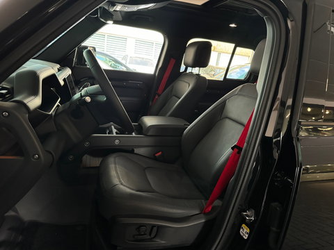 Land Rover Defender 110 2.0 P300e 110 X-Dynamic HSE URBAN|HUD