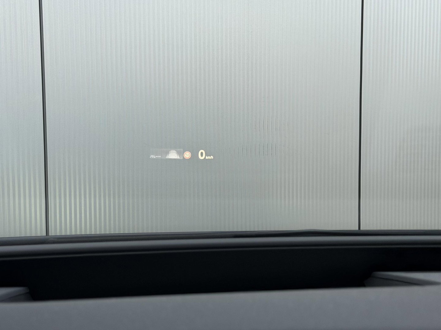 Volkswagen ID.3 First Max 58 kWh |SOH94%|Pano|ACC|HUD|20"|Allweather|Trekhaak|Moonstone