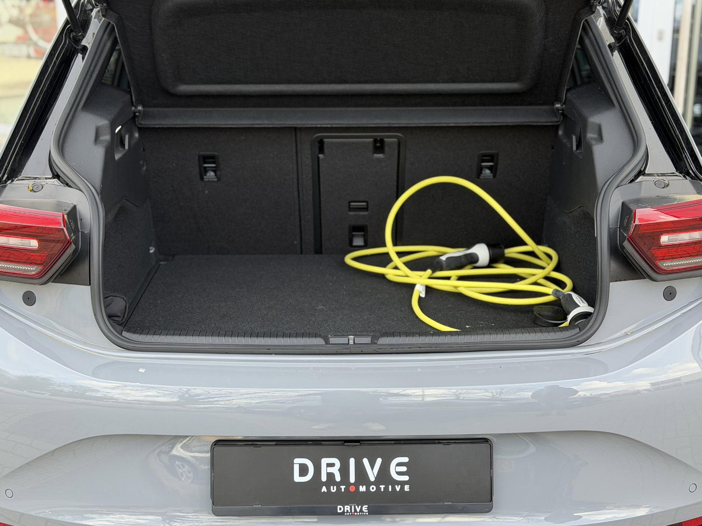 Volkswagen ID.3 First Max 58 kWh |SOH94%|Pano|ACC|HUD|20"|Allweather|Trekhaak|Moonstone